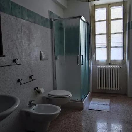 Monte Inni בית הארחה